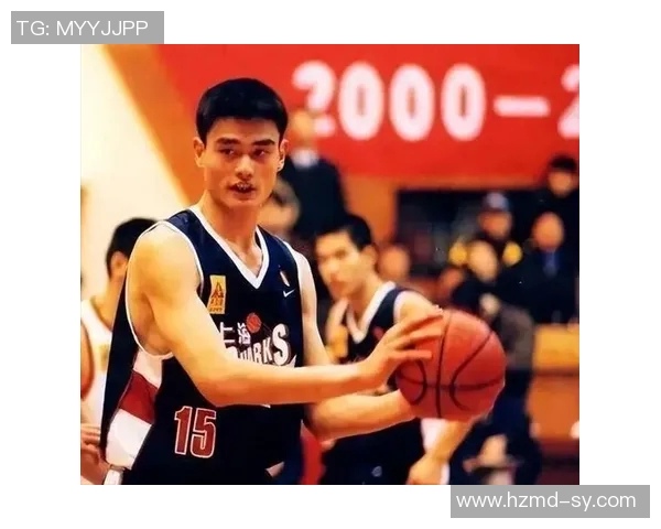 姚明退役后身材变化引发热议昔日篮球巨星如何面对体重增长挑战